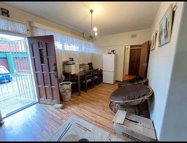 2 BEDROOM APARTMENT FOR SALE IN CULEMBORG PARK